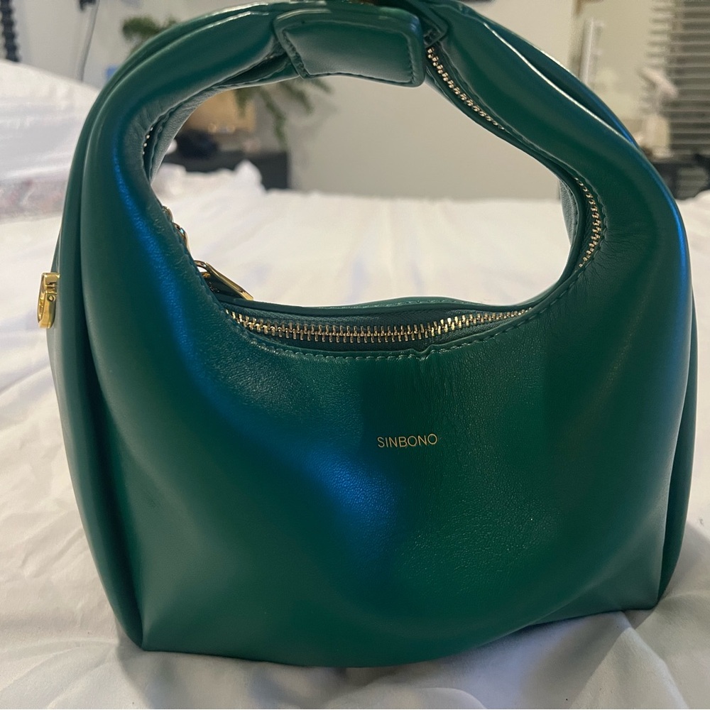 Sinbono Green Handbag with Gold Accents